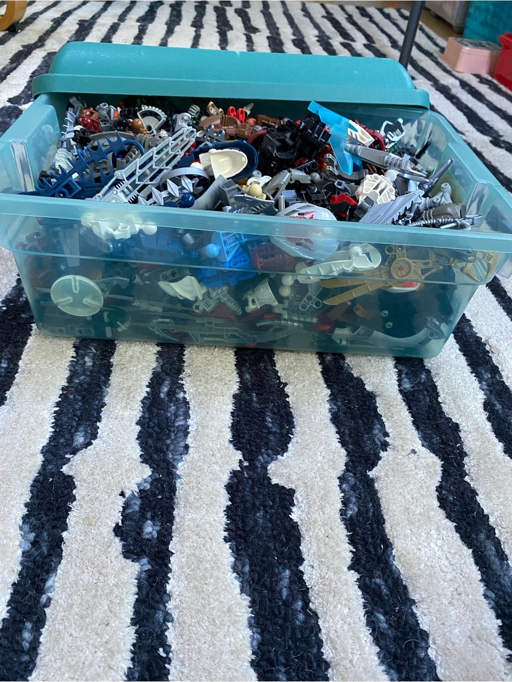 Bionicles Lego mixed. Bin not included